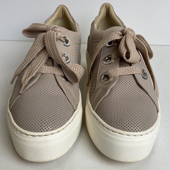 AGL Attilio Giusti Leombruni Perforated Platform Talc Leather Sneaker Size 39 9 - Picture 6 of 16